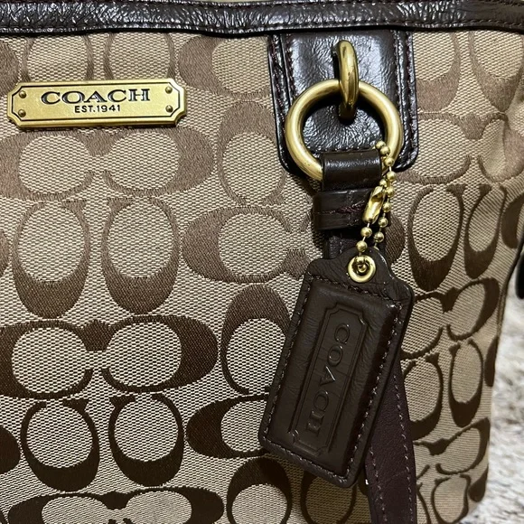 SOLD - Coach Gallery Signature Zip Khaki Mahogany Tote - Picture 3 of 10
